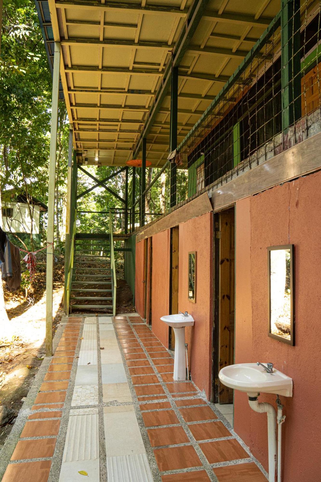 Хостел Corcovado Adventures Драке Экстерьер фото